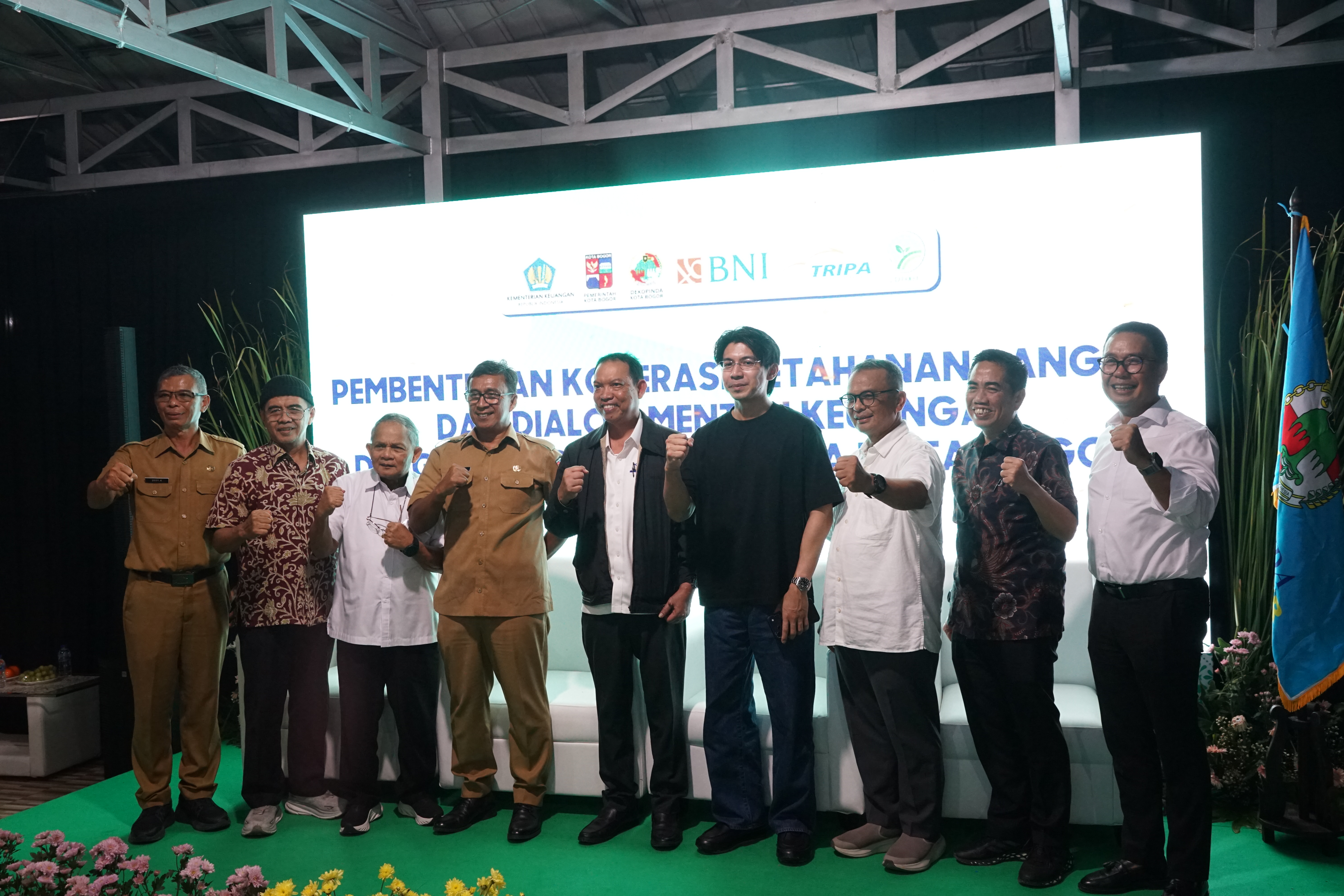 PT Asuransi Tri Pakarta Dukung Pembentukan Koperasi Ketahanan Pangan dan Dialog Bersama Entrepreneur Muda Kota Bogor